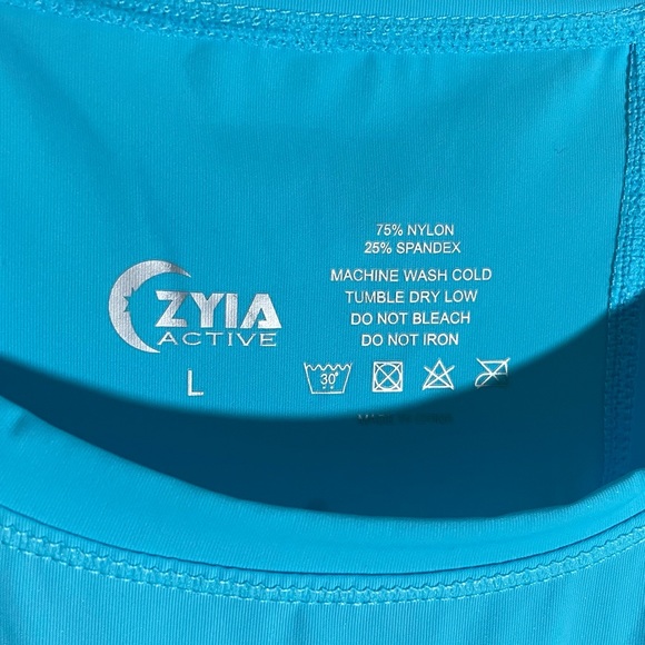 NWT Zyia Panel Split Back Mesh Tank - Picture 7 of 7